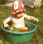 Doreen 1986 im Garten